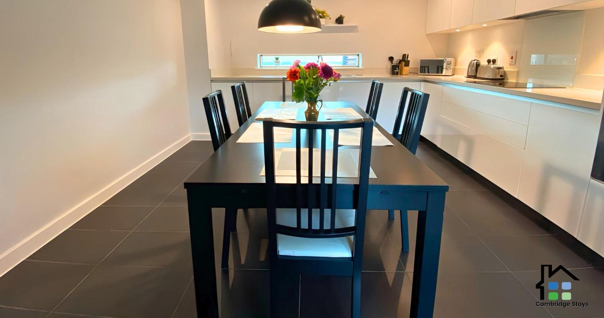 Cambridge Stays - Apartment At Addenbrooke Hospital And Bio Campus - Free Private Parking Exteriör bild